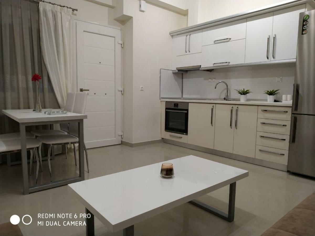 Lavim Apartments 2 Сикия Экстерьер фото