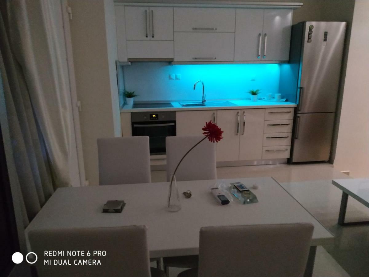 Lavim Apartments 2 Сикия Экстерьер фото